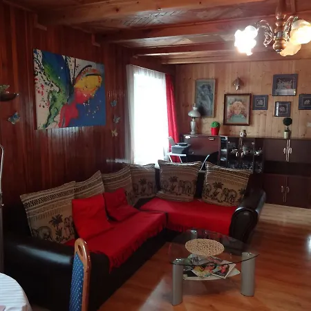 Apartment App Tony Beroun